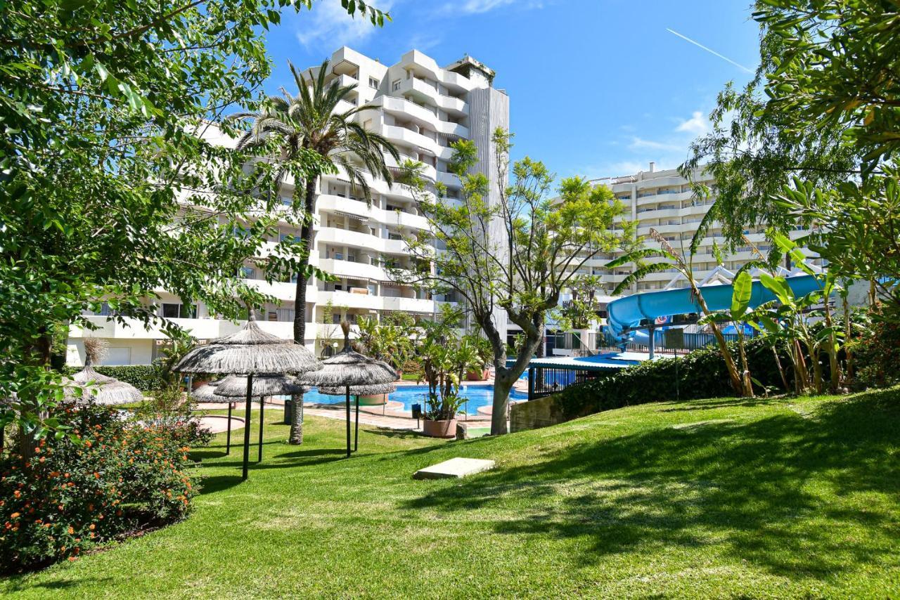 Benal Beach, Luxury Sea & Mountain View Beachside 1 Bedroom Apartment เบนัลมาเดนา ภายนอก รูปภาพ