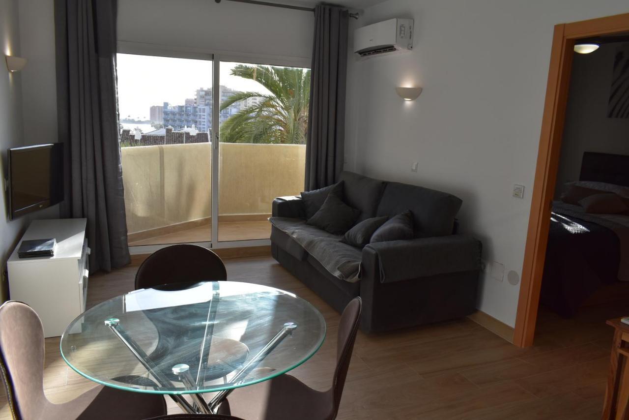 Benal Beach, Luxury Sea & Mountain View Beachside 1 Bedroom Apartment เบนัลมาเดนา ภายนอก รูปภาพ